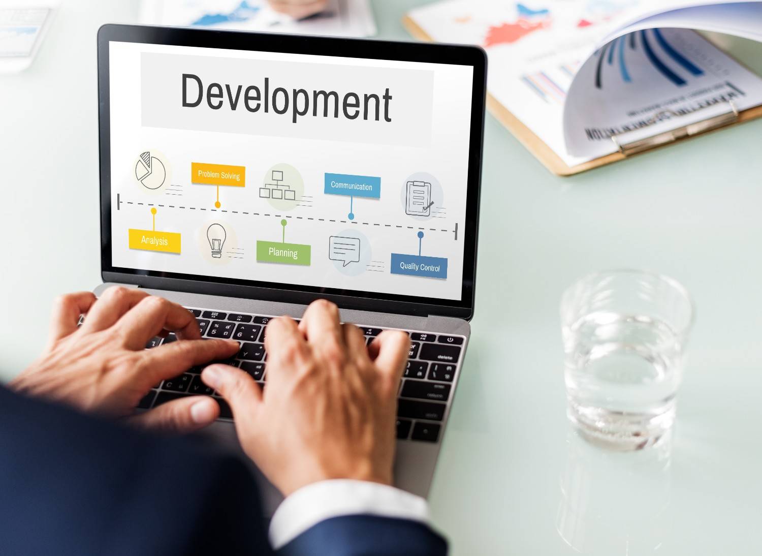 How to Use ShopNaclo’s Newsletter and Categories Effectively