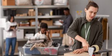 Why Philadelphia Businesses Need Specialized Antique Shipping Solutions