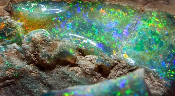 Origins of Black Opals